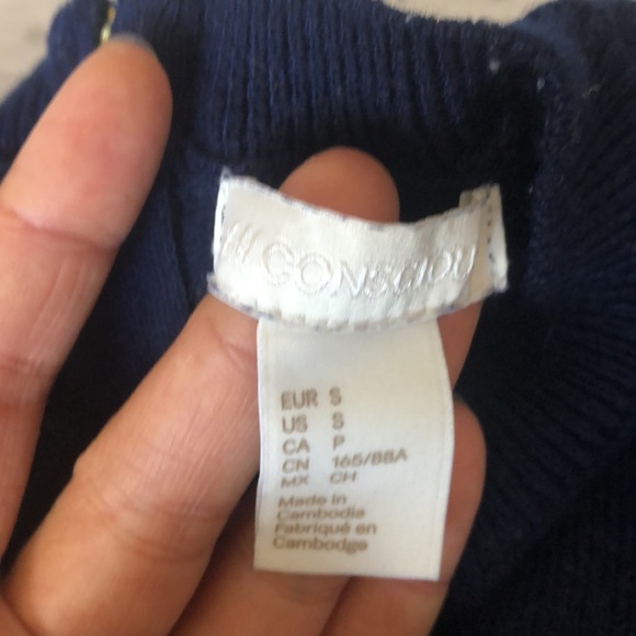 Neutral 5 sweater bundle - Picture 5 of 6